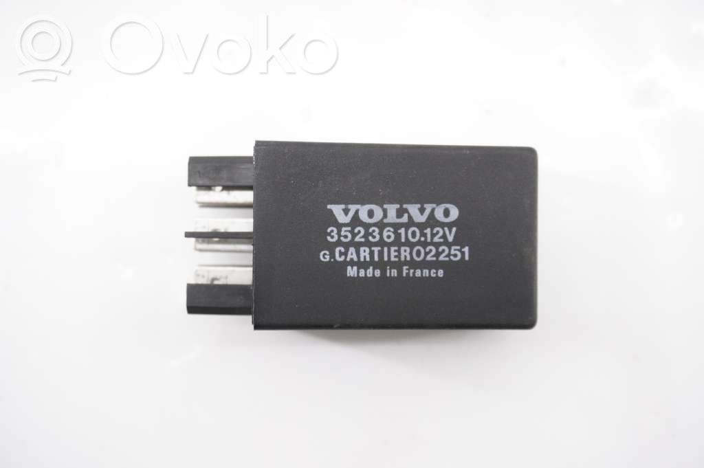 Volvo 940 Window wiper relay 