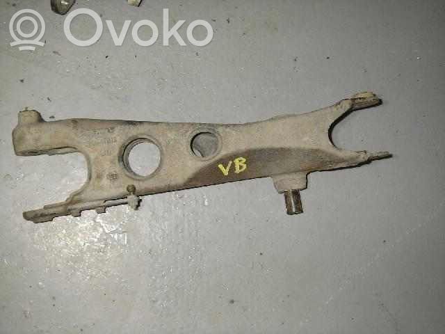 Volvo XC70 Рычаг 