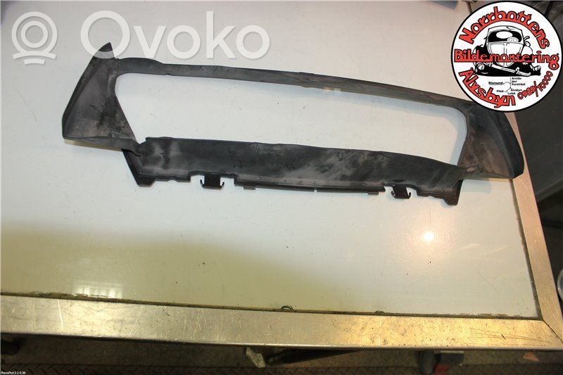 Volvo V70 Устройство (устройства) для отвода воздуха 