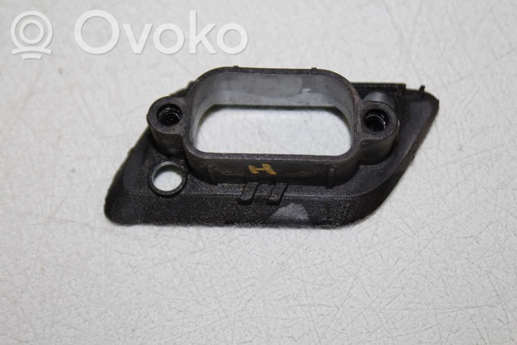 Audi A6 S6 C5 4B Dysza spryskiwacza lampy przedniej 