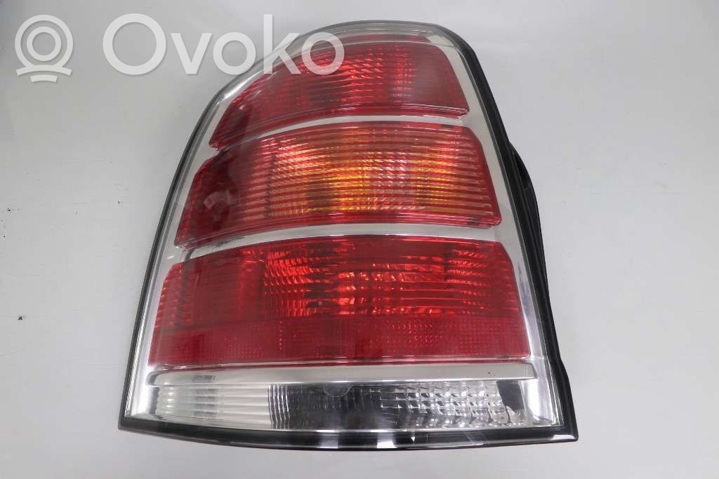 Opel Zafira B Lampa tylna 