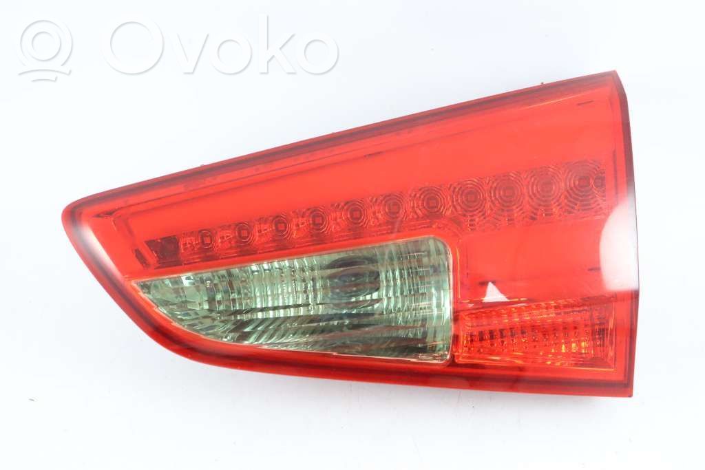 KIA Ceed Tailgate rear/tail lights 