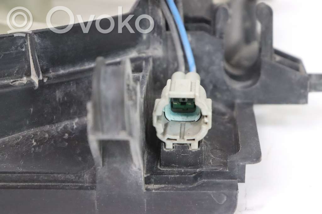 Subaru Outback Elektryczny wentylator chłodnicy 
