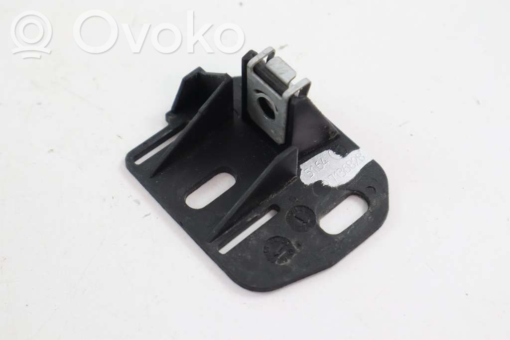 BMW 3 E90 E91 Headlight/headlamp mounting bracket 