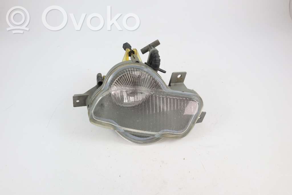 Feu antibrouillard avant   8620228,8620228