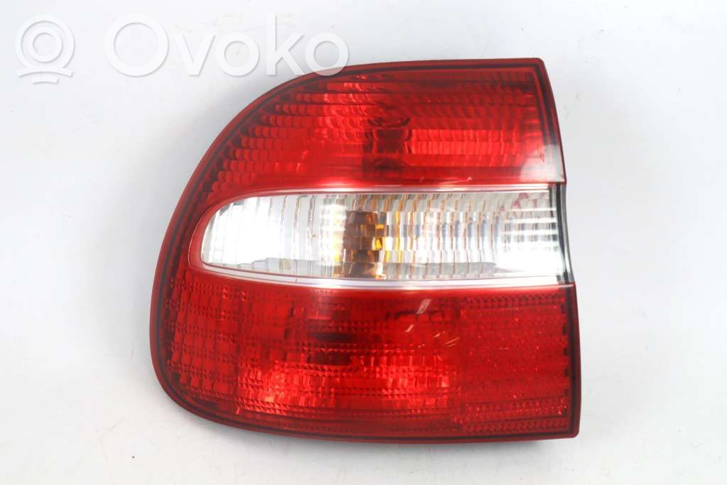 Volvo S40, V40 Lampă spate în caroserie 