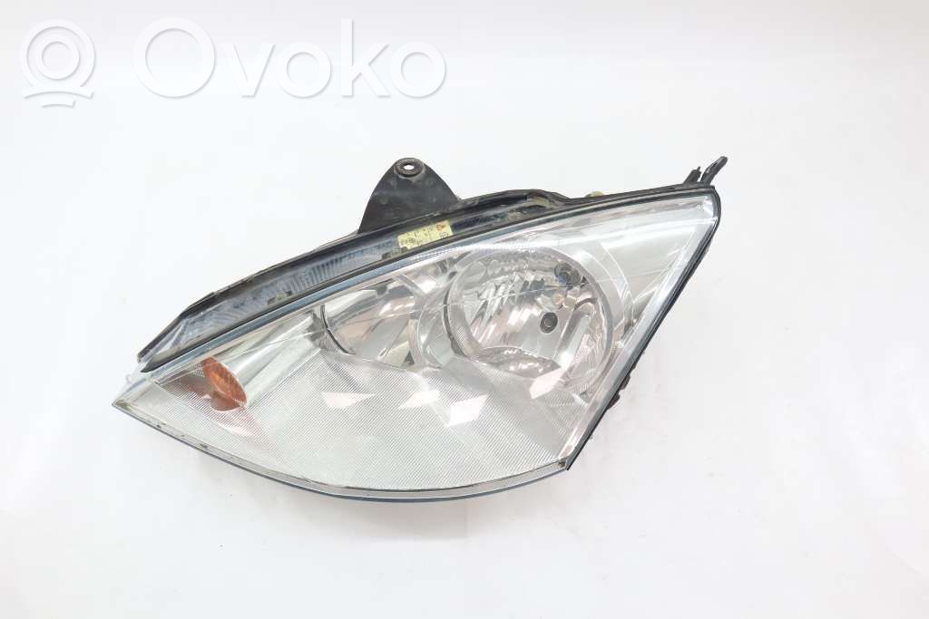 Ford Focus Headlight/headlamp 
