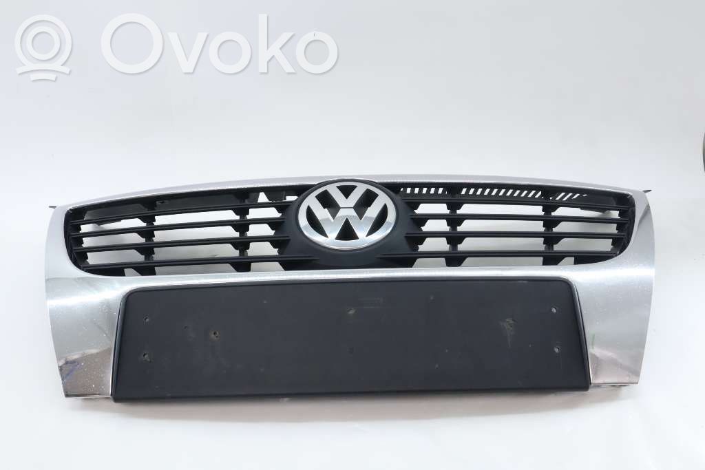 Volkswagen PASSAT B6 Mascherina inferiore del paraurti anteriore