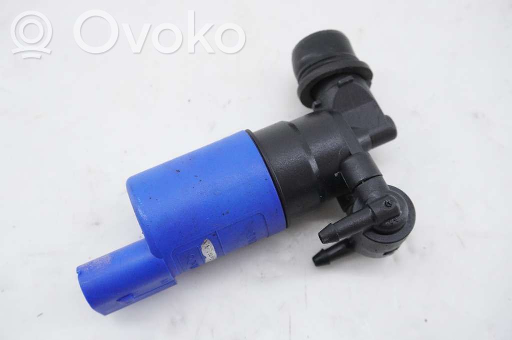 Ford C-MAX II Headlight washer pump 