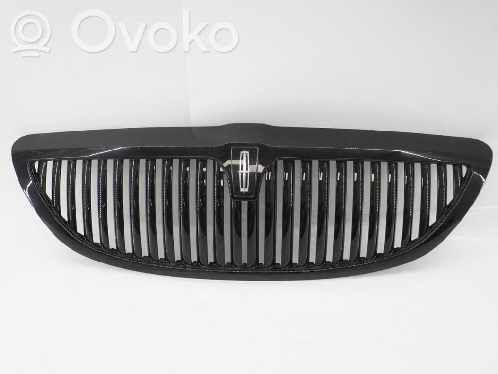 Lincoln Town Car Kratka dolna zderzaka przedniego