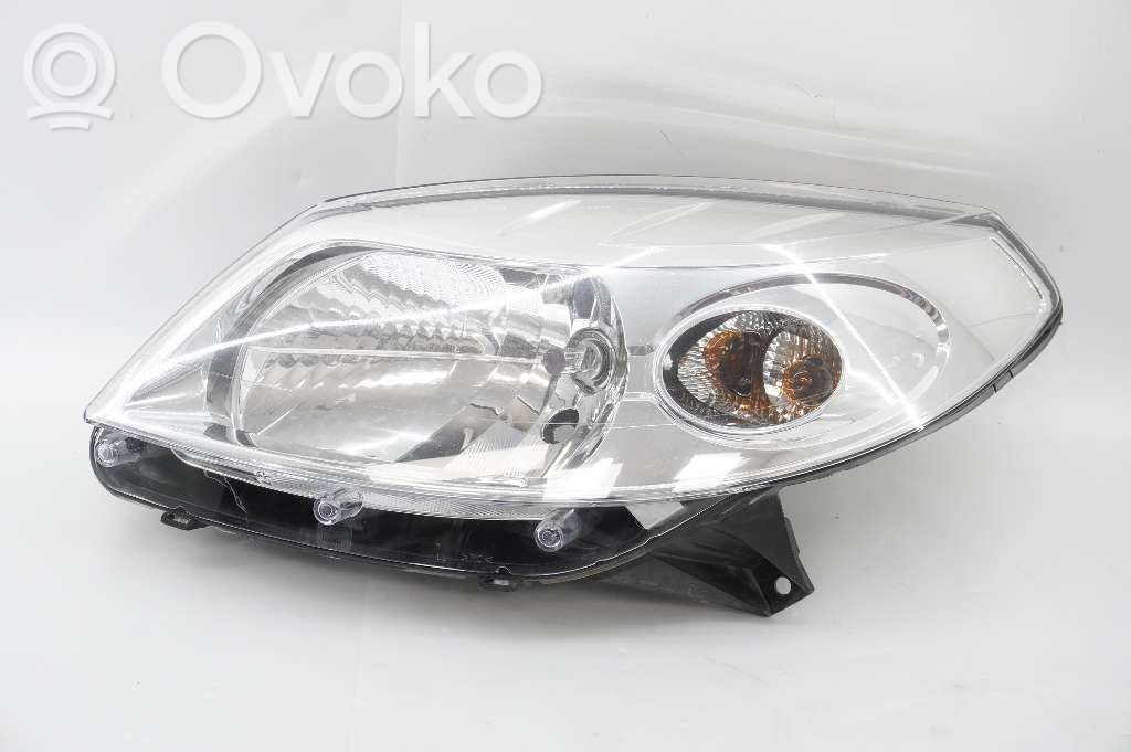 Dacia Sandero Faro/fanale