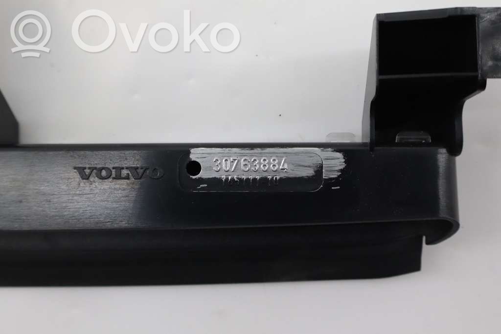 Volvo V70 Luce d’arresto centrale/supplementare 