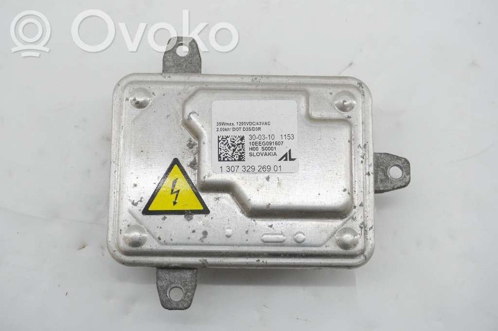 Volvo C30 Light module LCM 
