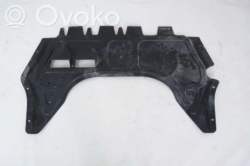 Volkswagen PASSAT B7 Piastra paramotore/sottoscocca paraurti anteriore