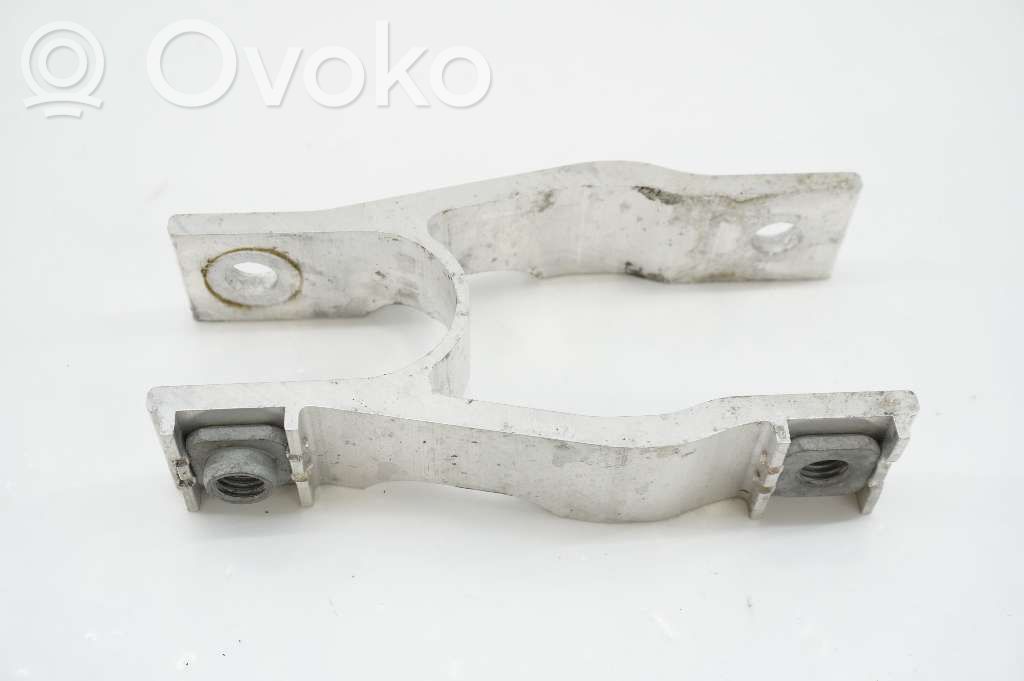 Volvo S90, V90 Suport motor 