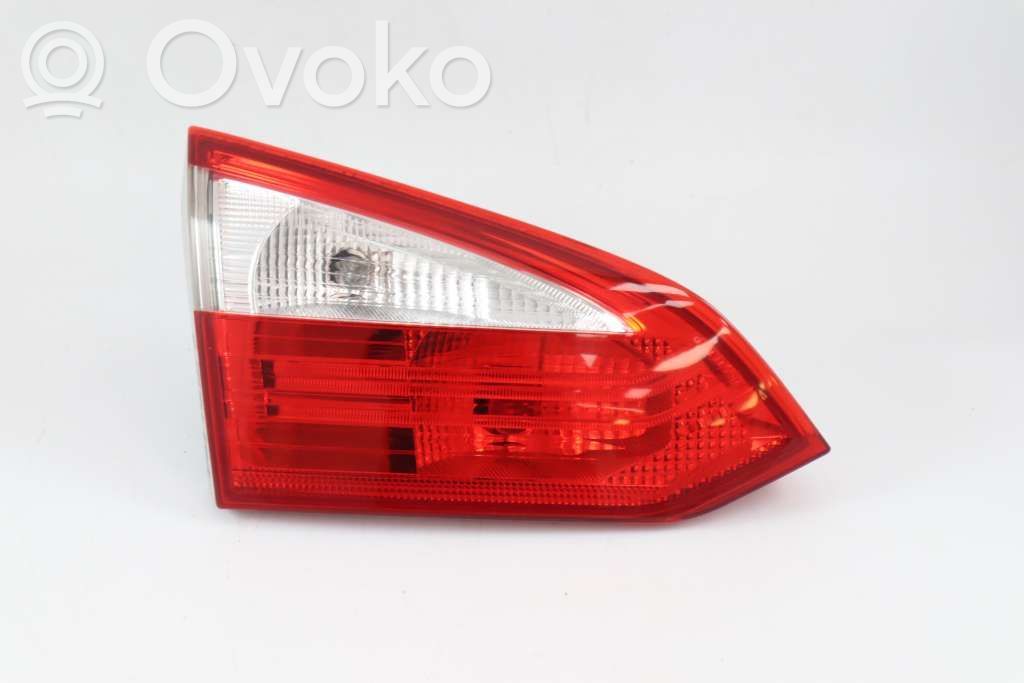 Ford Focus Takaluukun takavalot 