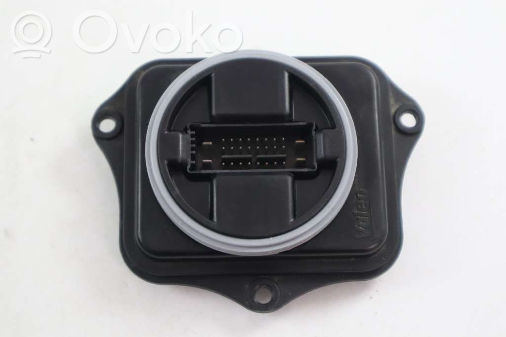 Volkswagen PASSAT B7 Light module LCM 