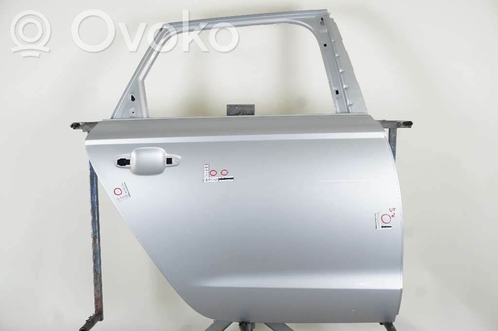 Puerta trasera   4G9833052