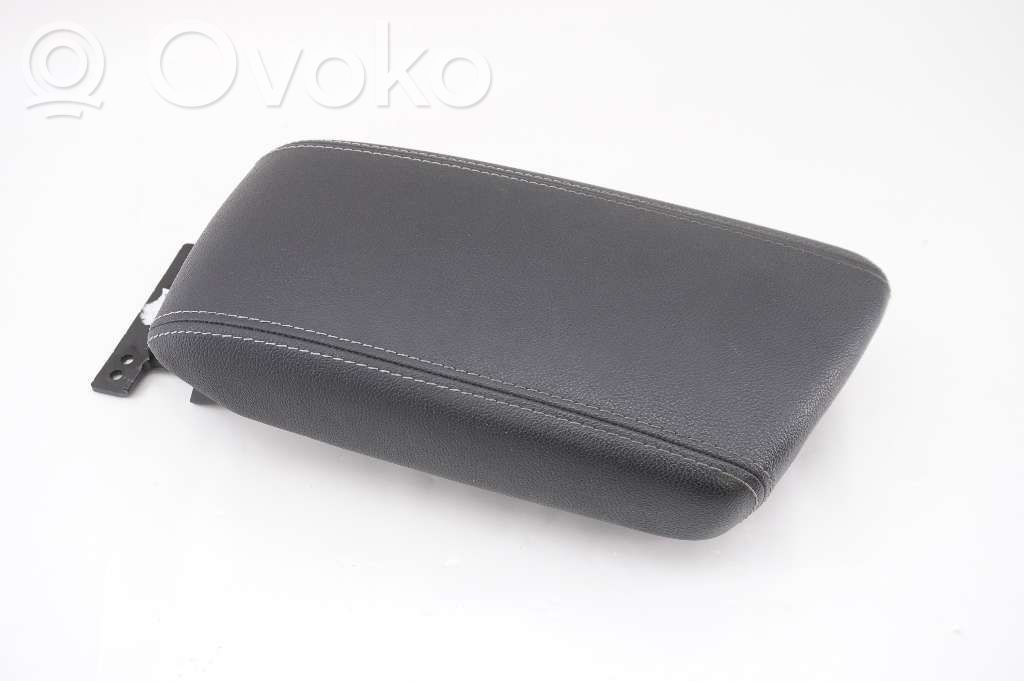 Reposabrazos   84660G5000CN1
