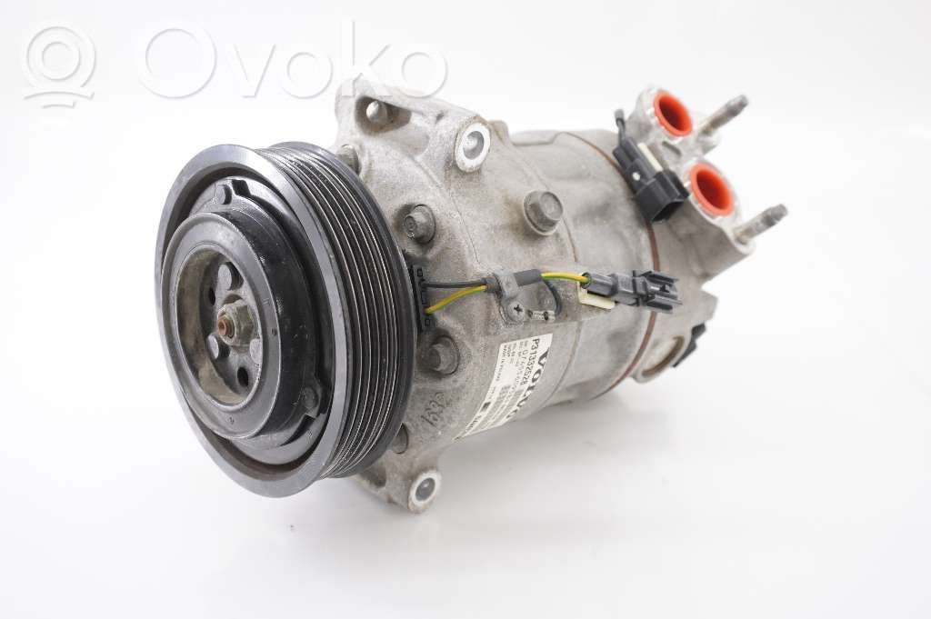 Air conditioning (A/C) compressor (pump)   36011277,31332528