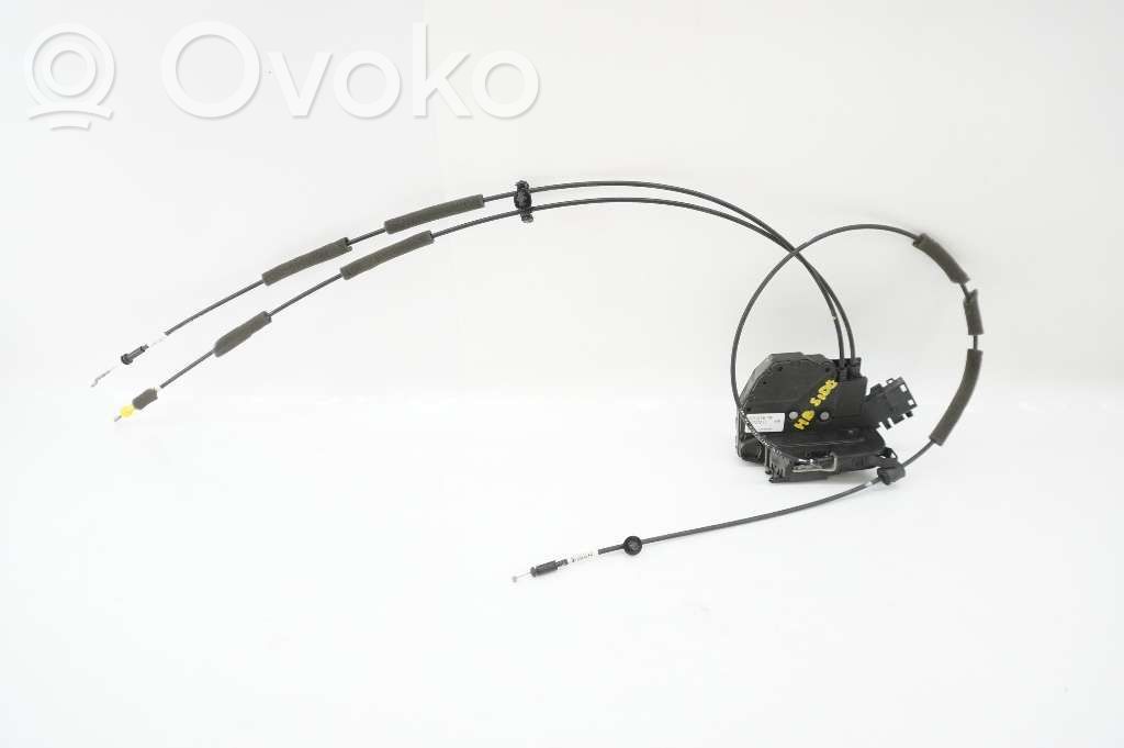 Renault Trafic III (X82) Front door lock 