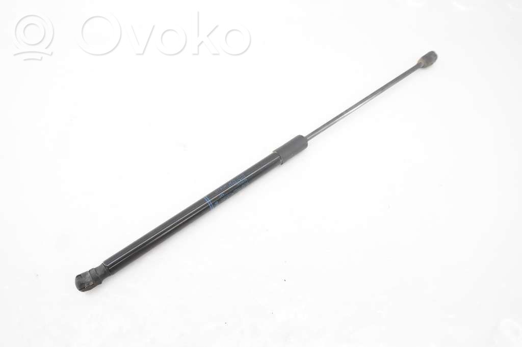 Audi A3 S3 8V Puntone del portellone posteriore 