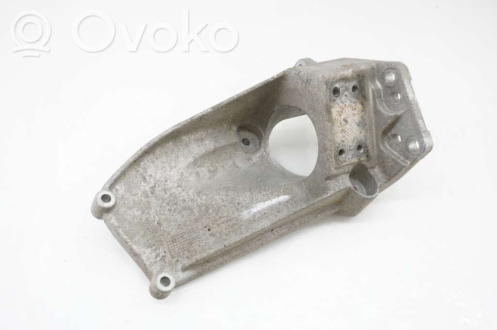 Volvo V40 Cross country Suport motor 