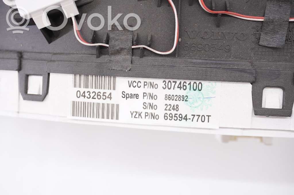 Volvo V70 Vitezometru (grup de instrumente) 