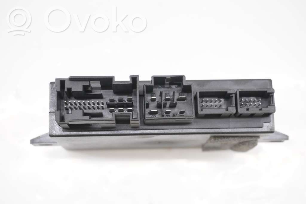Volkswagen PASSAT B8 Sterownik / Moduł haka holowniczego 
