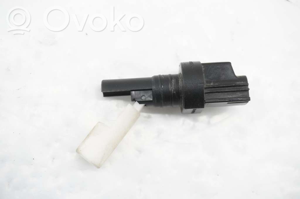 Volvo V70 Windshield washer fluid level sensor 
