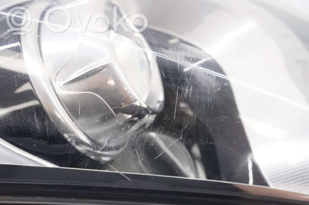 Faro/fanale   921013Z020