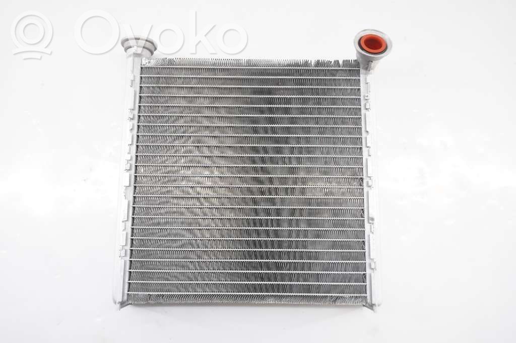 Audi A3 8Y Radiator aerotermă