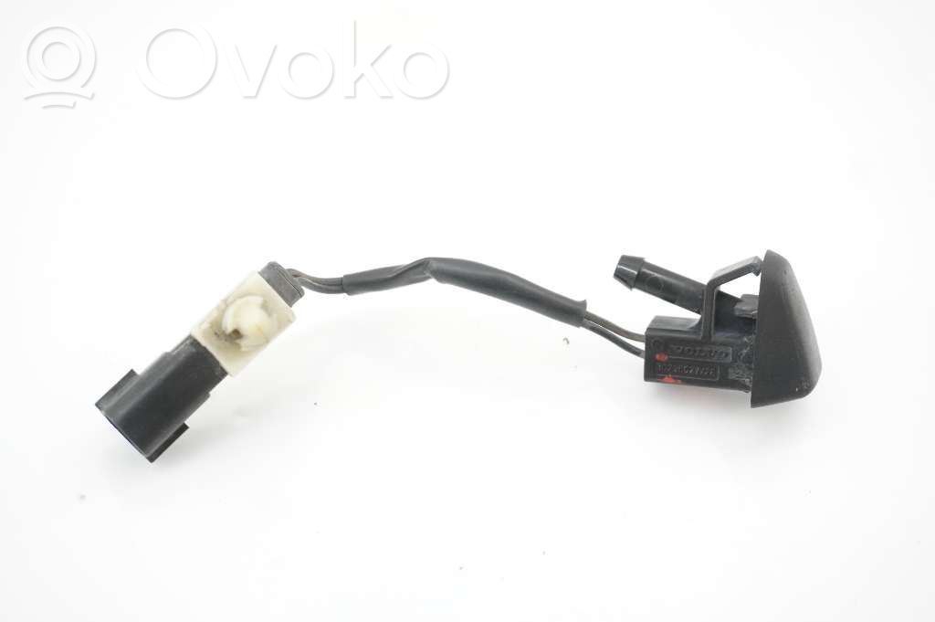 Volvo V70 Duză spălare parbriz 