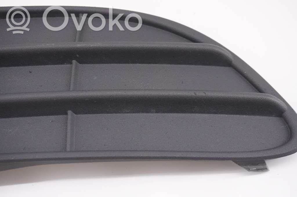 Volvo S40 Grilă/ornament proiector ceață față 