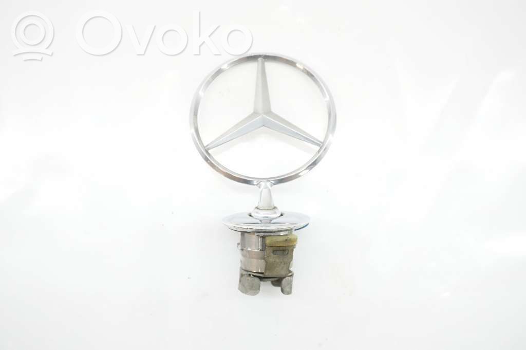 Mercedes-Benz E W212 Logo, emblème, badge