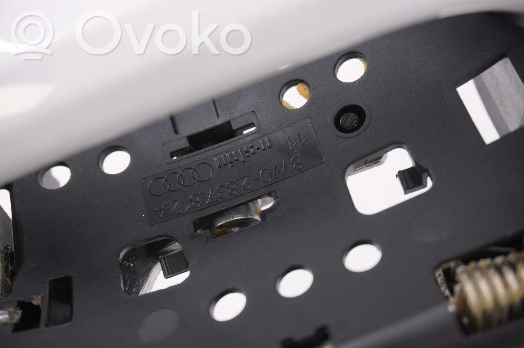 Audi A4 S4 B9 8W Türgriff Türöffner vorne 