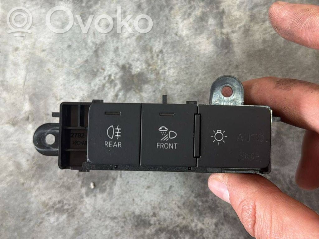 Light switch   4K2941501