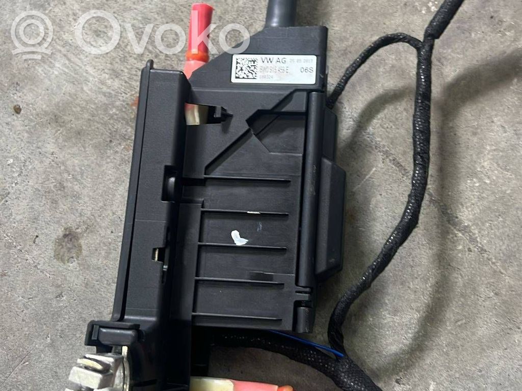 Plusjohtosarja   8W0915459E