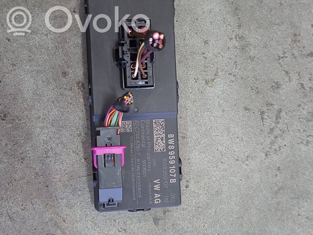 Tailgate/trunk control unit/module   8W8959107B