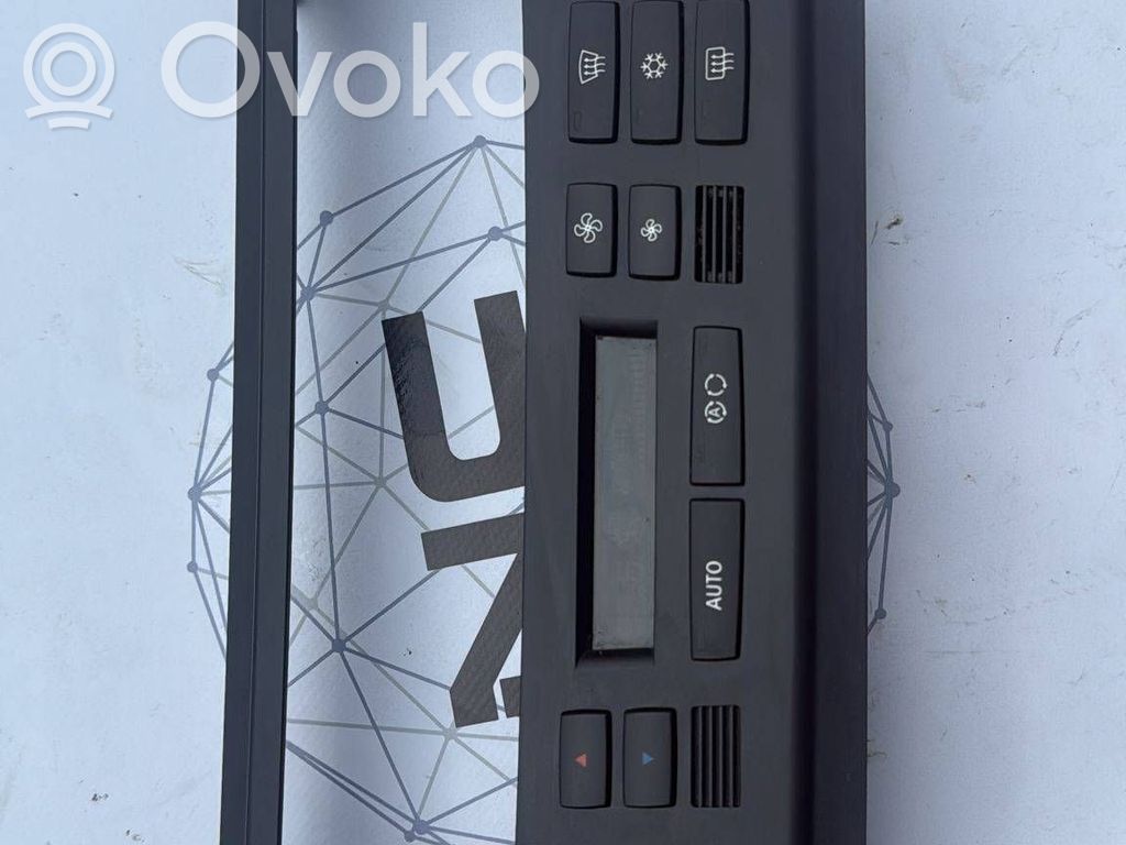 Climate control unit   0363938