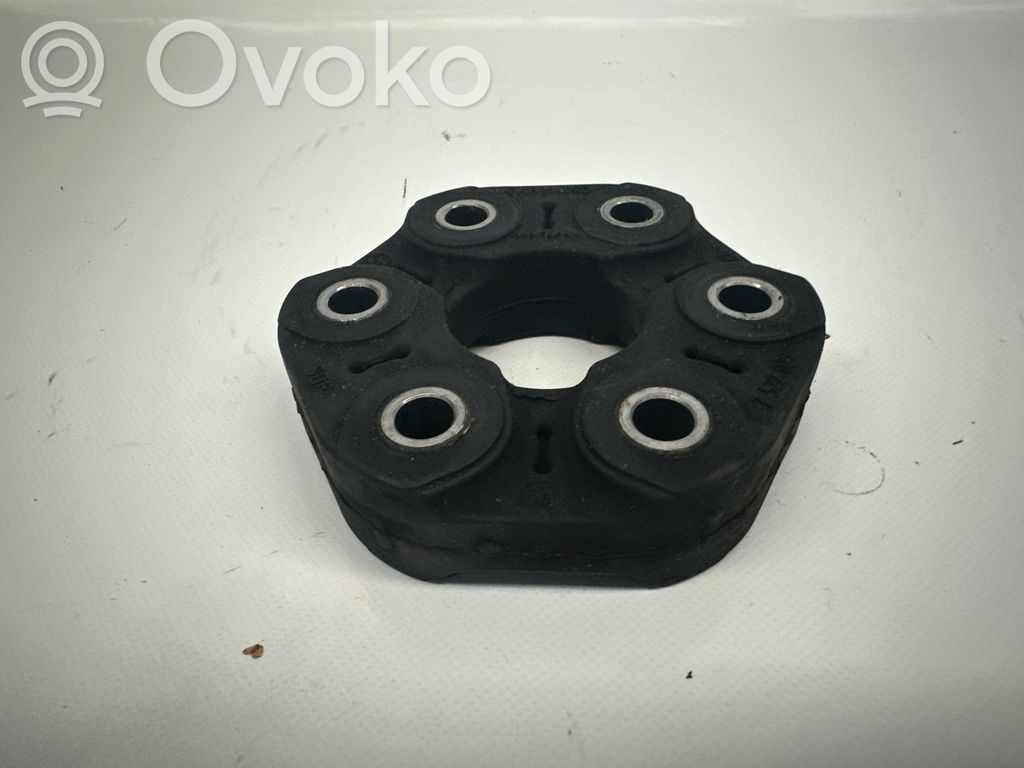 BMW 3 F30 F35 F31 Takakardaaniakselin rättinivel 