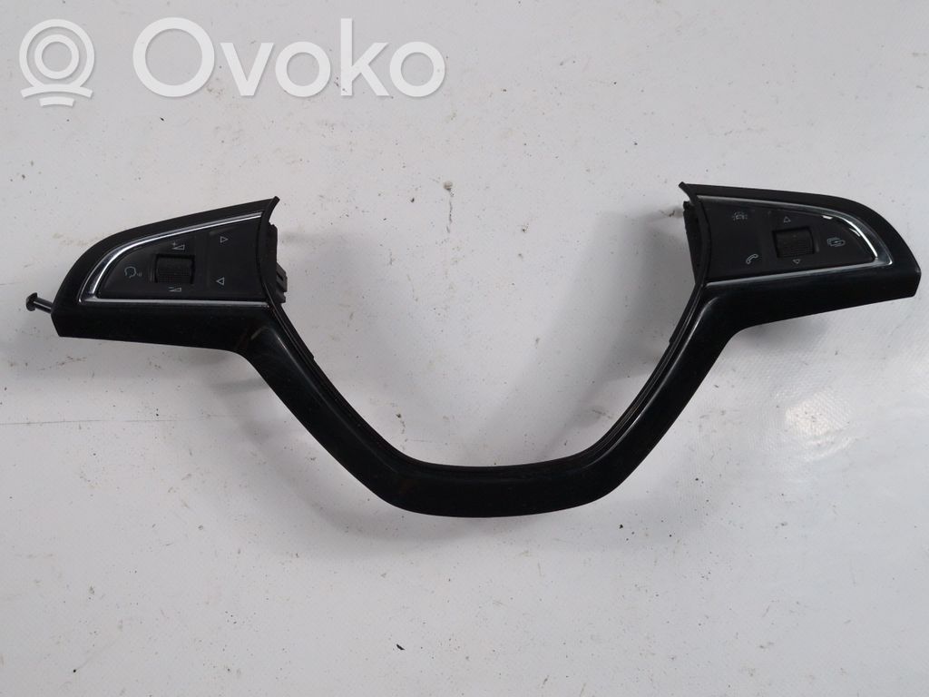 Skoda Octavia Mk3 (5E) Ohjauspyörän verhoilu 