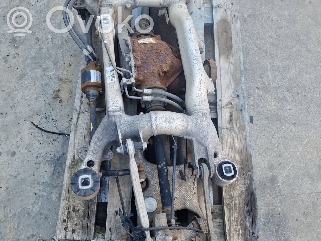 BMW 5 E60 E61 Rear axle beam with reductor 