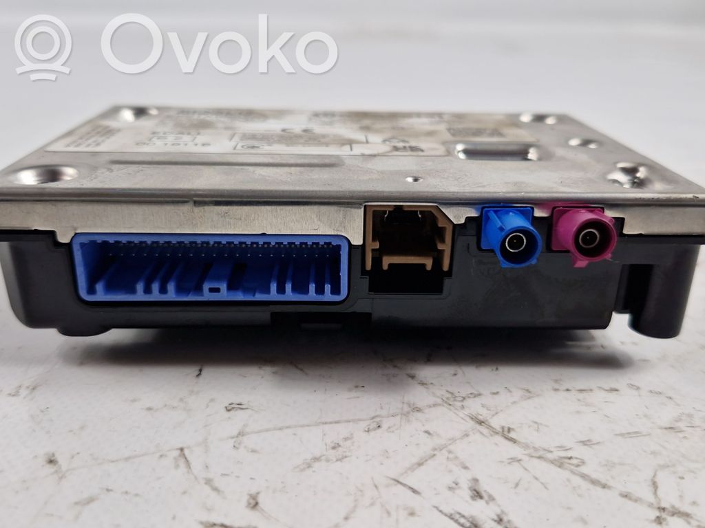 Dacia Logan III Aerial antenna amplifier 