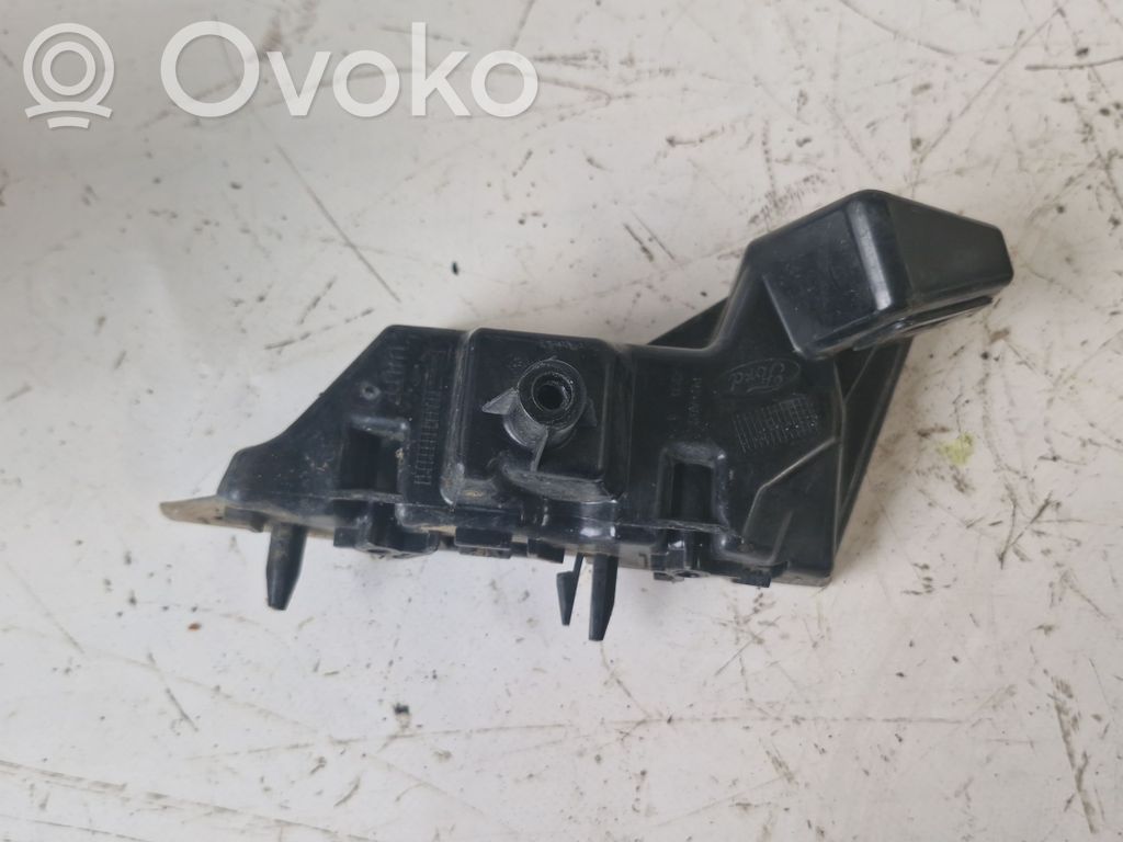 Ford Focus Front bumper mounting bracket 