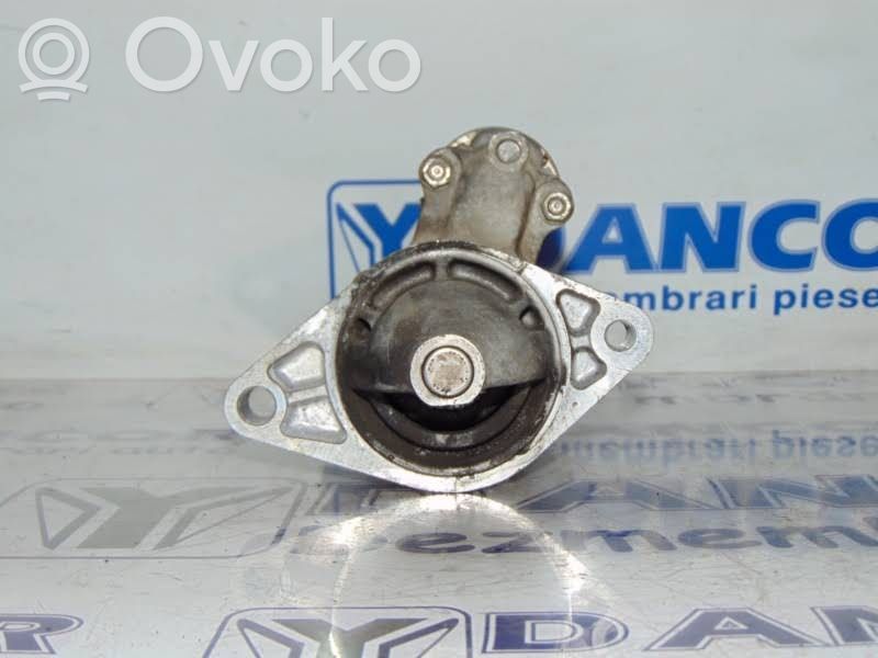 Toyota Auris E180 Anlasser 