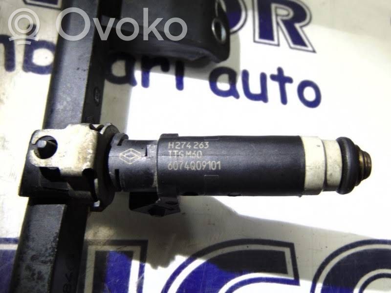 Dacia Sandero Tubo principal de alimentación del combustible 