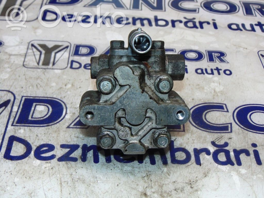 Nissan NV400 Pompa servosterzo 