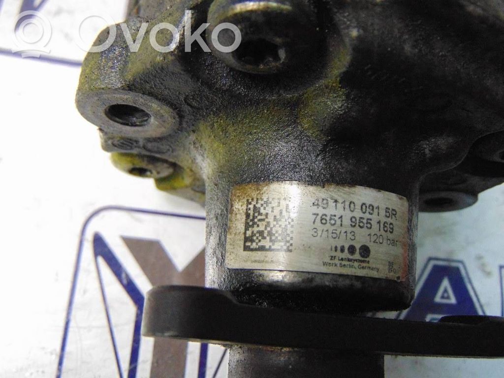 Renault Master III Power steering pump 