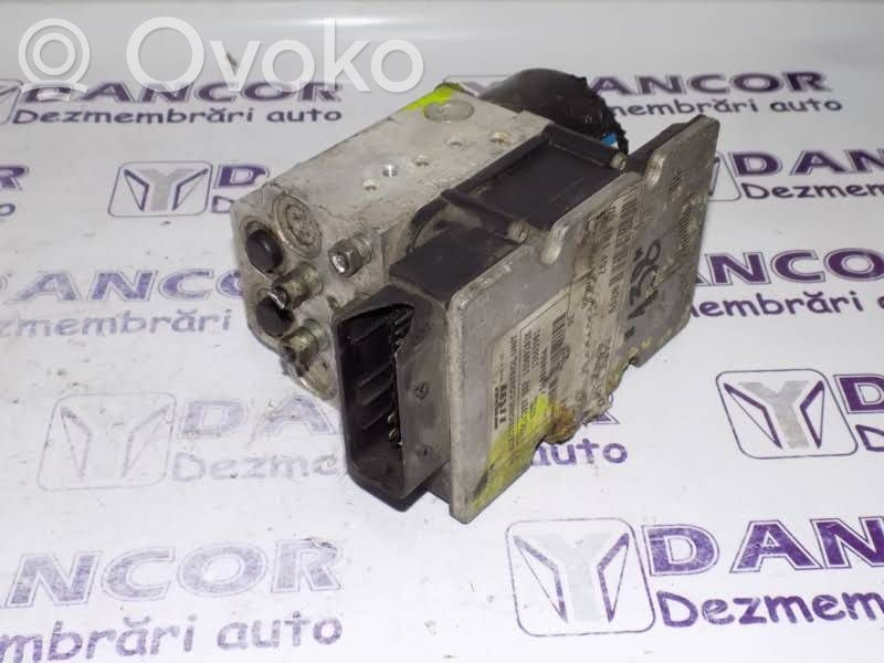 Volvo V70 Bomba de ABS 